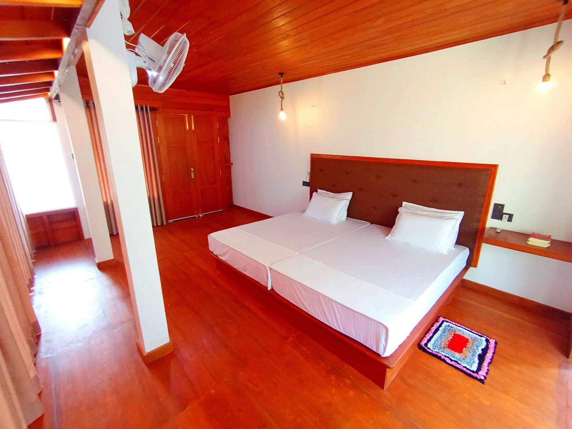 Thusara Guesthouse มิริสซา ภายนอก รูปภาพ
