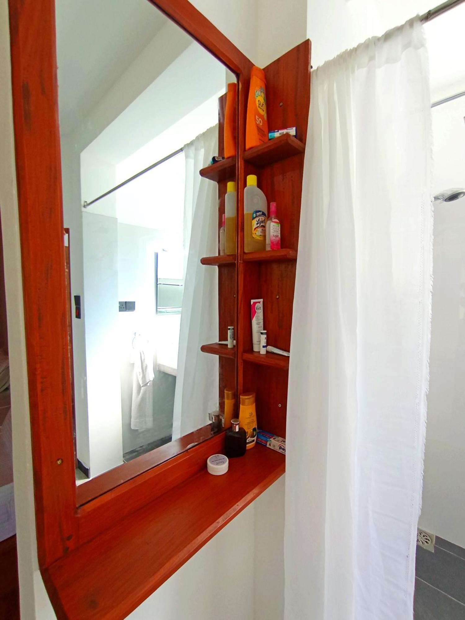 Thusara Guesthouse มิริสซา ภายนอก รูปภาพ