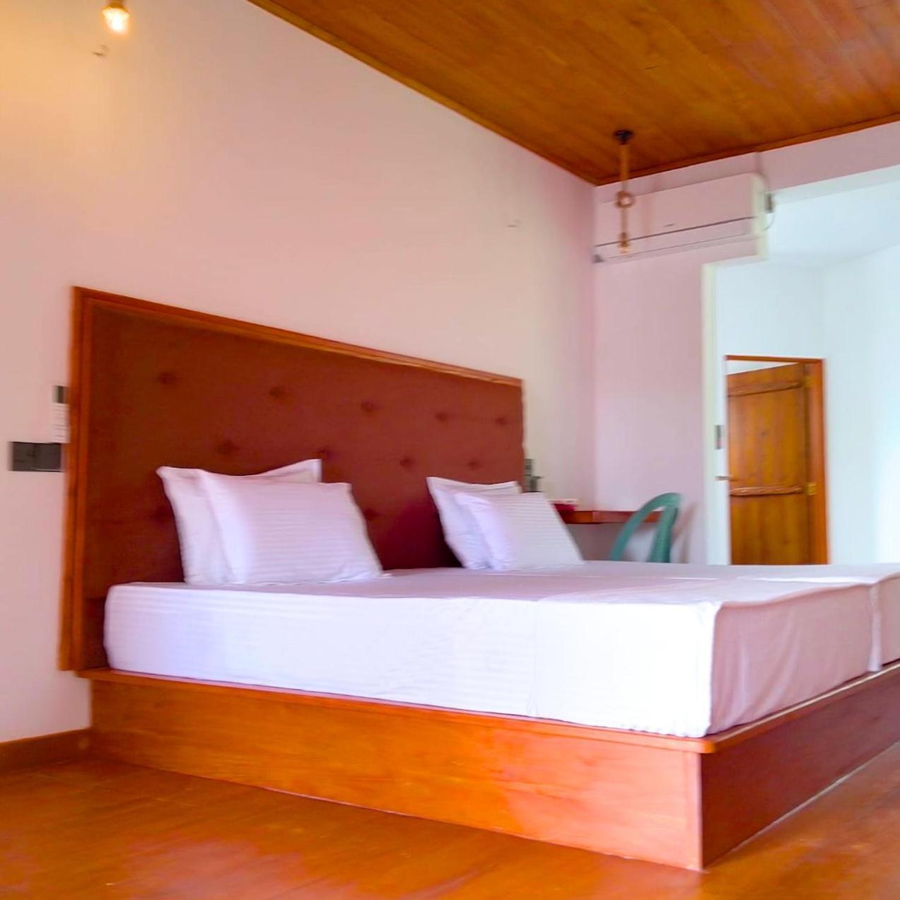 Thusara Guesthouse มิริสซา ภายนอก รูปภาพ