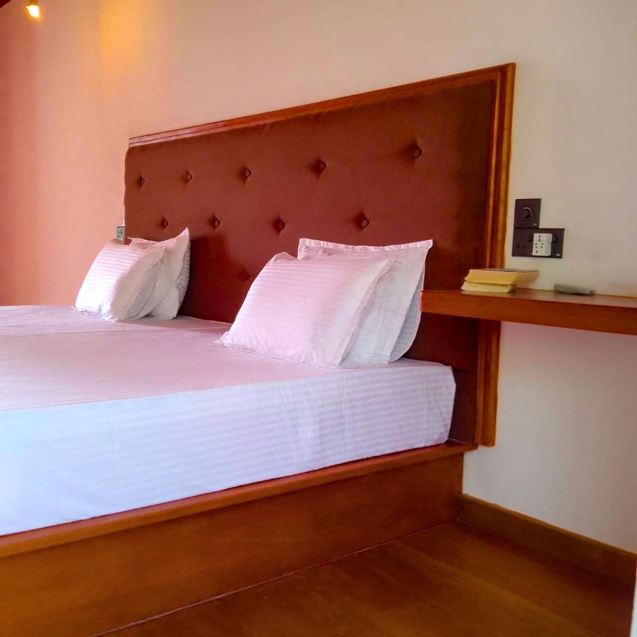 Thusara Guesthouse มิริสซา ภายนอก รูปภาพ