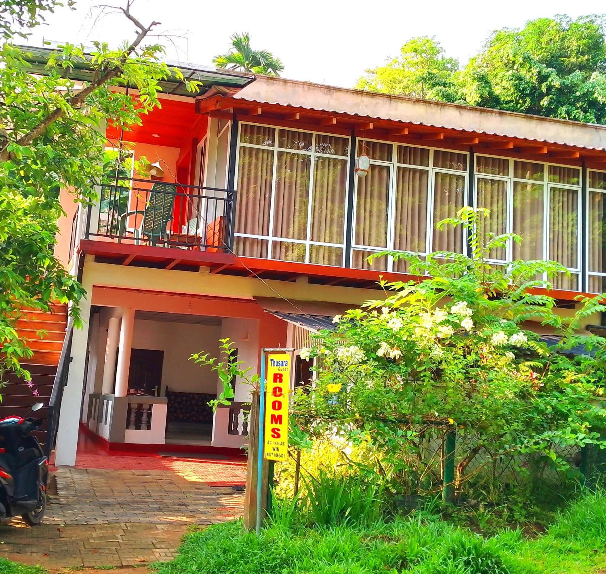 Thusara Guesthouse มิริสซา ภายนอก รูปภาพ
