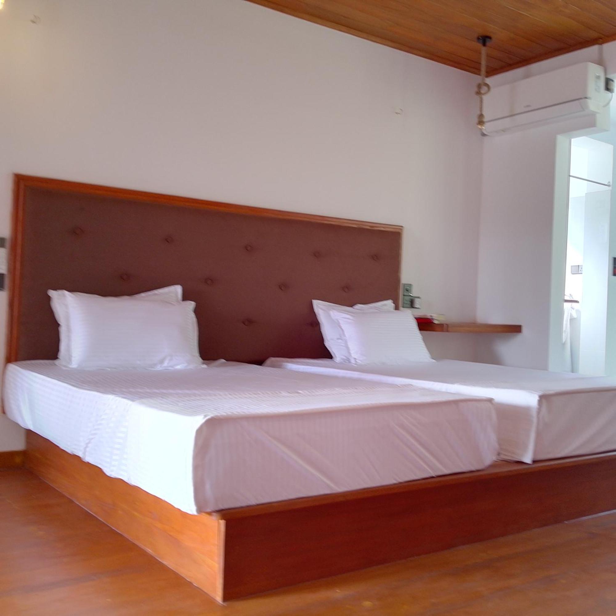 Thusara Guesthouse มิริสซา ภายนอก รูปภาพ