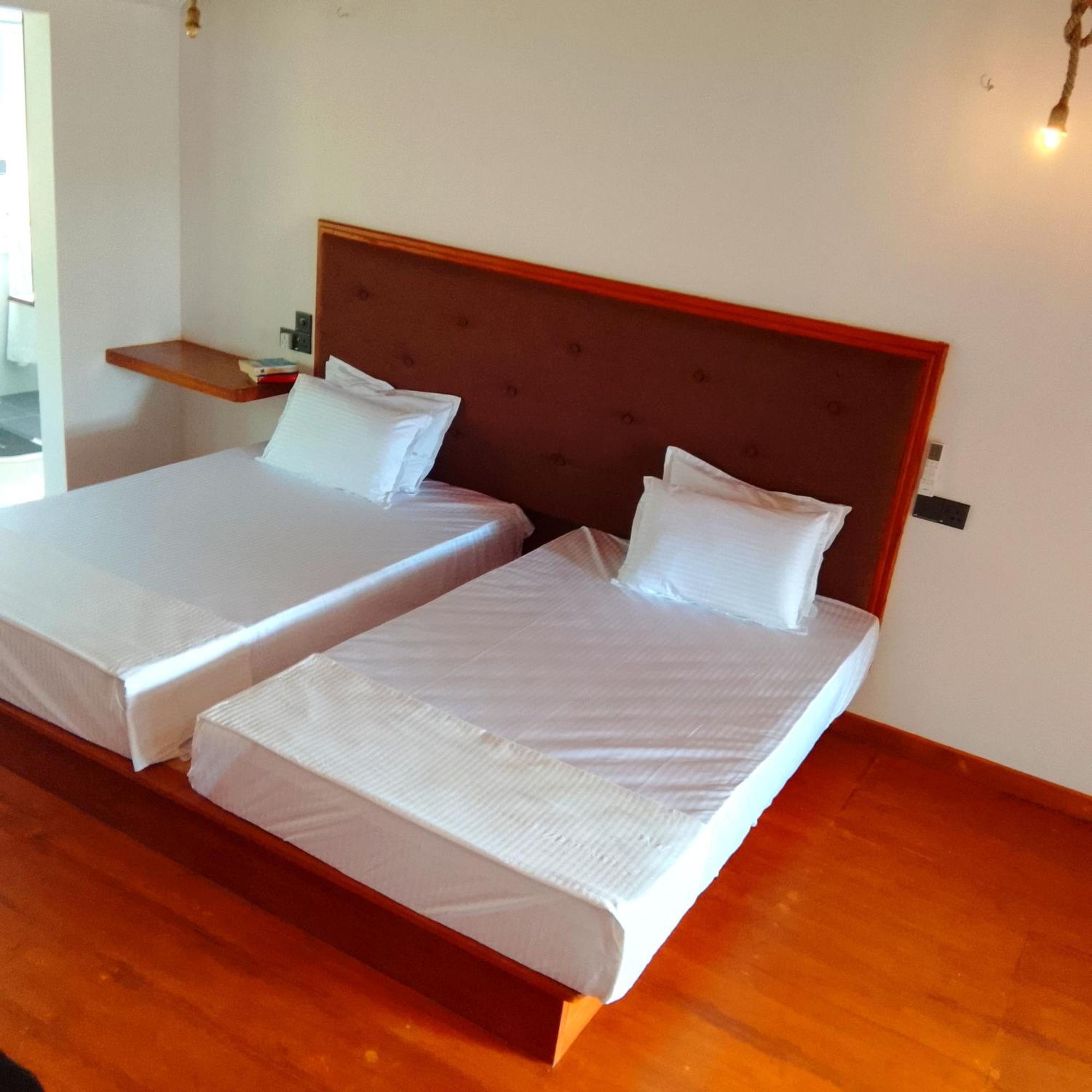 Thusara Guesthouse มิริสซา ภายนอก รูปภาพ