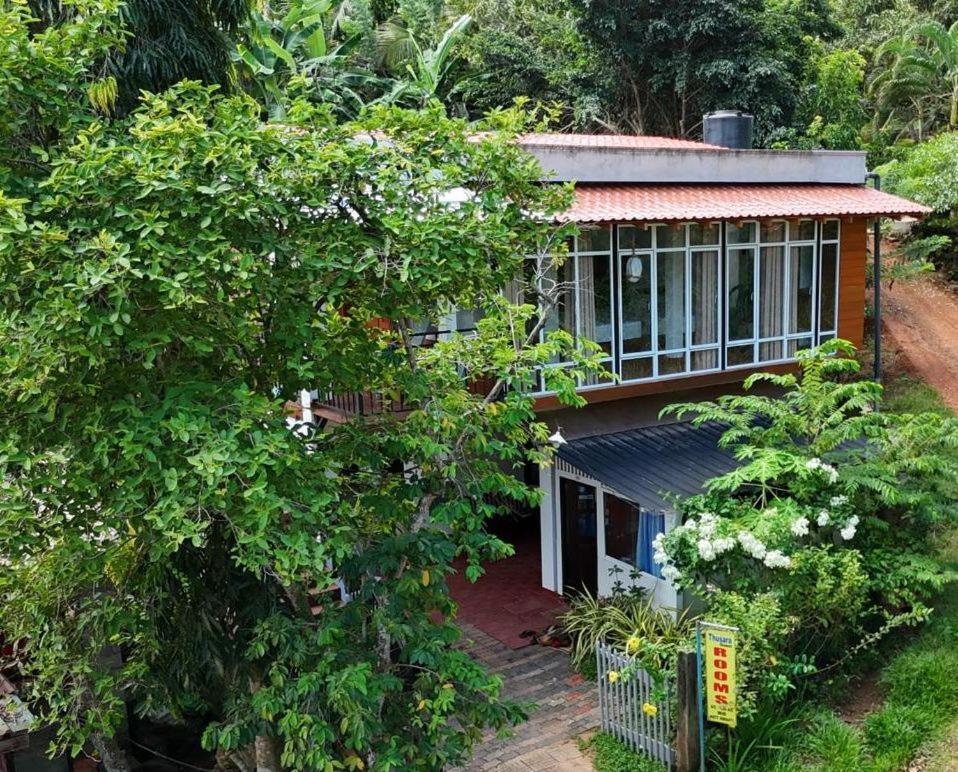 Thusara Guesthouse มิริสซา ภายนอก รูปภาพ
