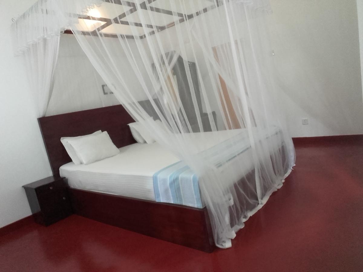 Thusara Guesthouse มิริสซา ภายนอก รูปภาพ